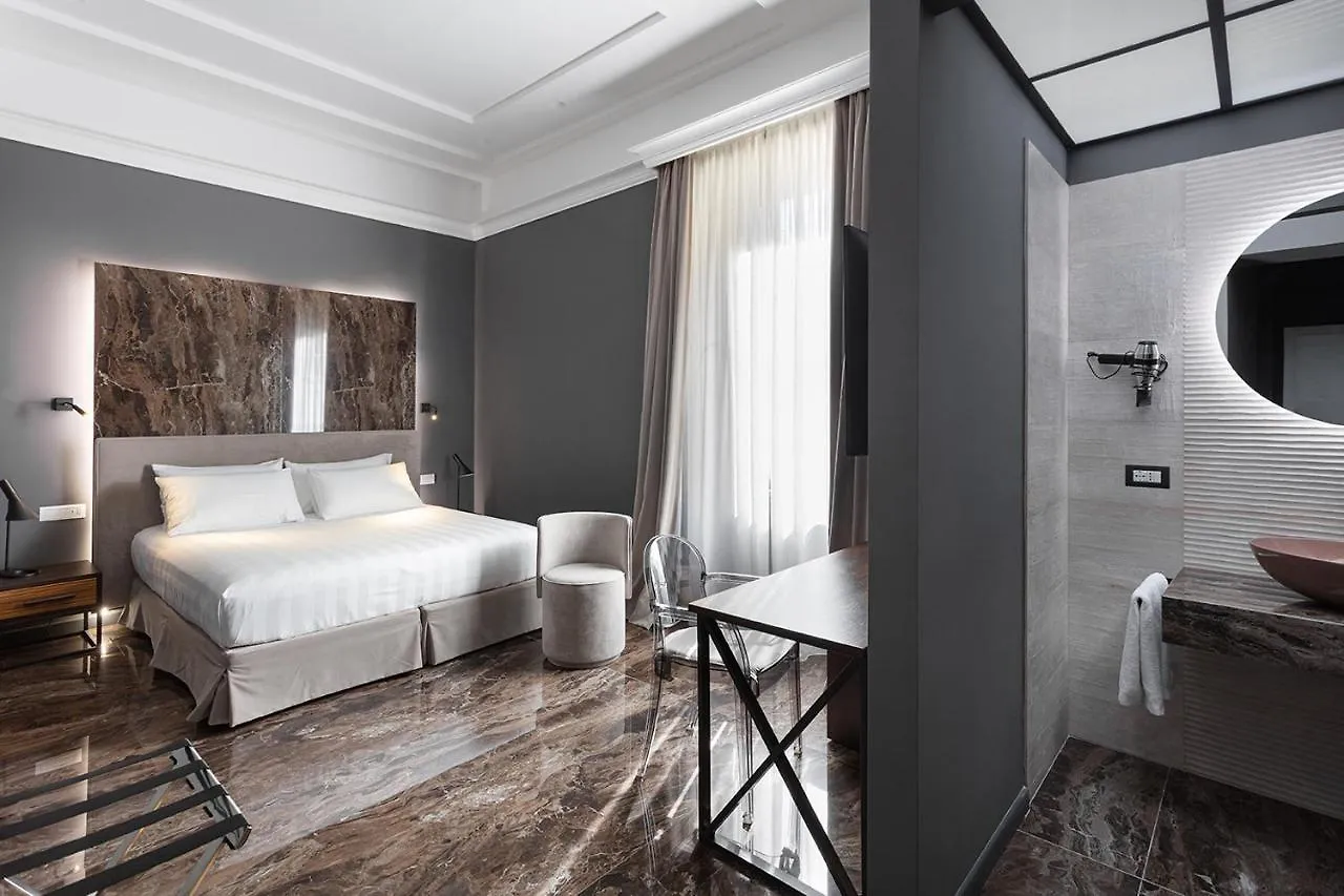 נאפולי Hotel Poerio 25 Boutique Stay