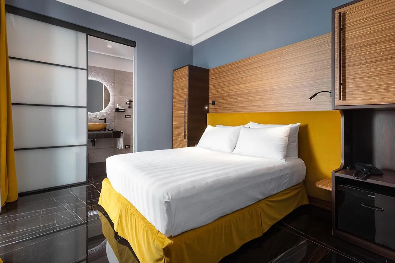 Hotel Poerio 25 Boutique Stay نابولي