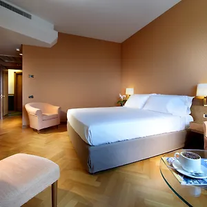 4* Otel Exe Majestic